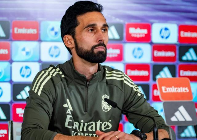 爱游戏 网页版-阿韦洛亚亮相：和阿隆索聊过 皇马就是要不断赢球