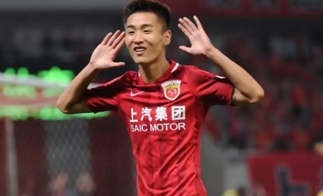 爱游戏全站-海港启动第5外援计划瞄准10号位 难续前缘韦世豪？