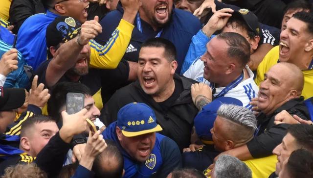 爱游戏网站入口-前总统马克里惨败 里克尔梅高票当选博卡青年主席