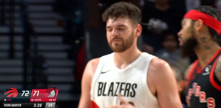 爱游戏全站-👀第三节末段 斯普利特换下克林根 但没上杨瀚森 上了小阵容